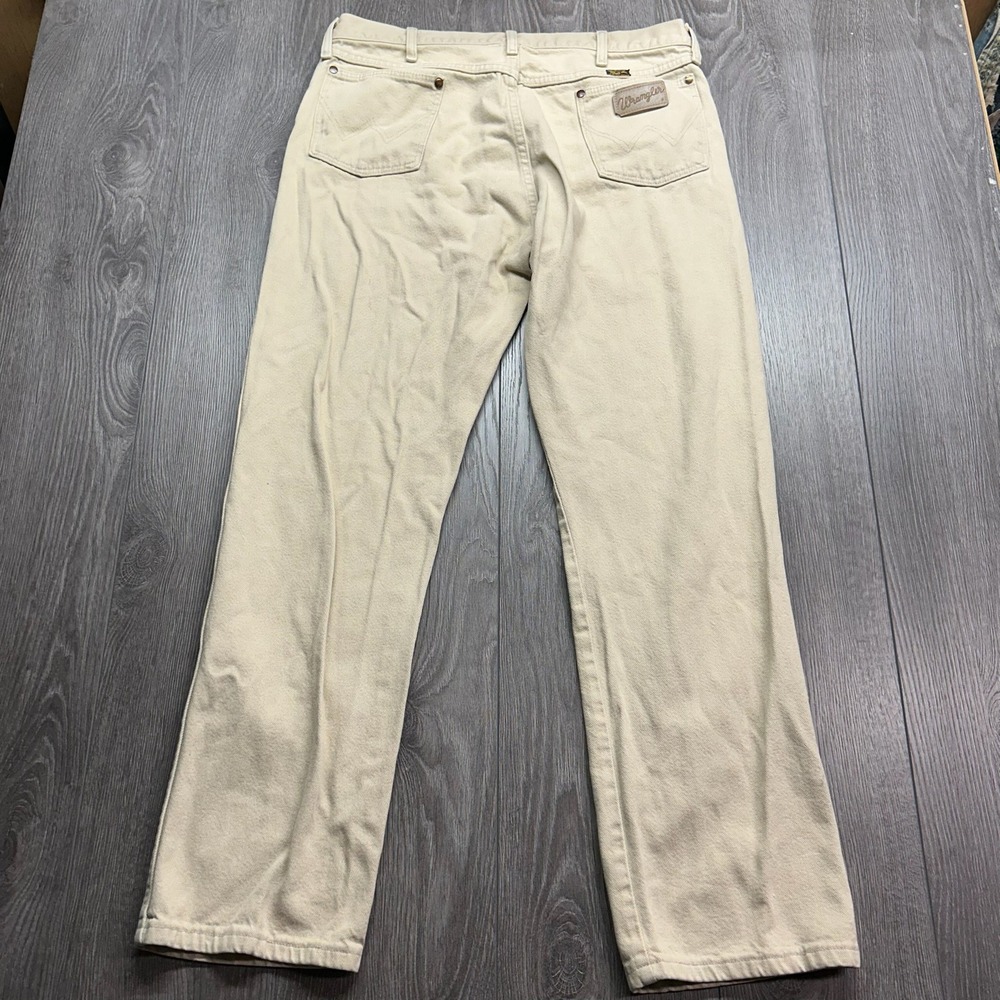 Vintage Wrangler Mens 35x28 Tan Khaki Jeans Straight Leg Made in USA 100% Cotton